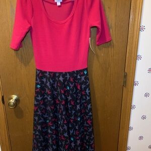 NWT LuLaRoe Nicole Dress – Women’s Small – Red & Multicolor Bird Print